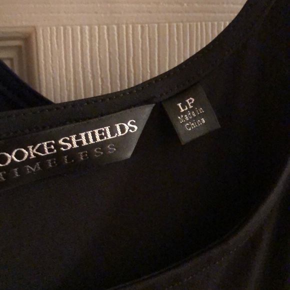 Great dress - Picture 3 of 4